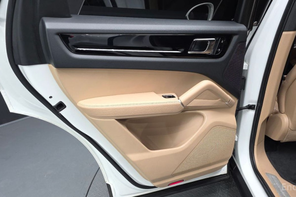 2020 Porsche Cayenne с пробегом 50 170 км