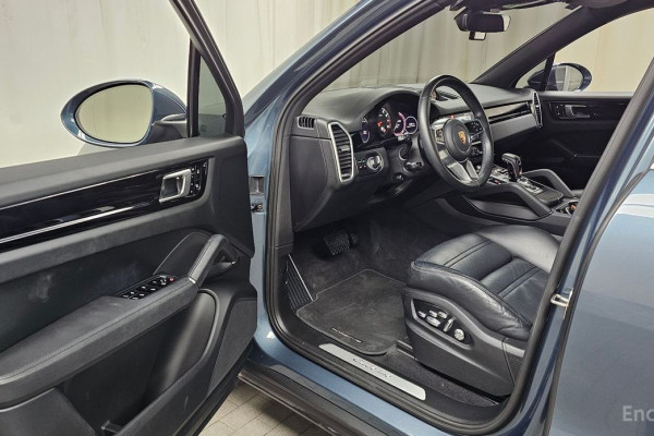2020 Porsche Cayenne с пробегом 53 931 км