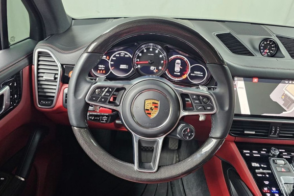 2021 Porsche Cayenne с пробегом 29 692 км