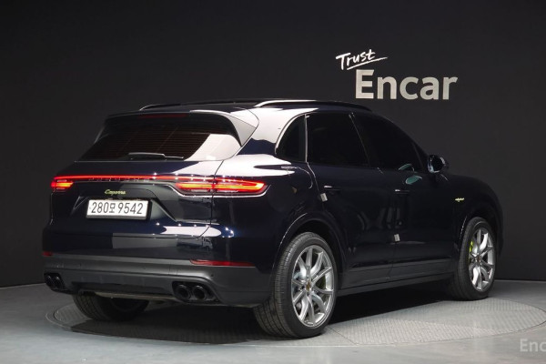 2020 Porsche Cayenne с пробегом 41 933 км