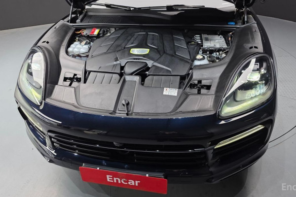 2020 Porsche Cayenne с пробегом 41 933 км