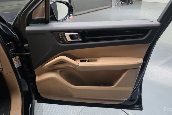 2020 Porsche Cayenne с пробегом 41 933 км