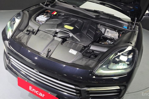 2021 Porsche Cayenne с пробегом 51 328 км