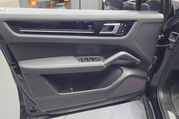 2021 Porsche Cayenne с пробегом 51 328 км