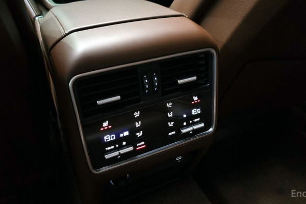 2021 Porsche Cayenne с пробегом 33 143 км