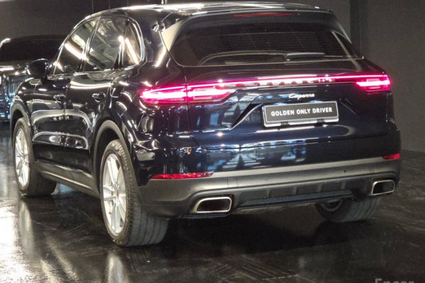 2021 Porsche Cayenne с пробегом 49 000 км