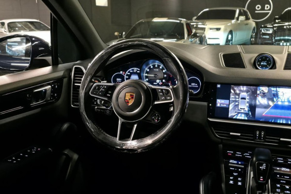 2021 Porsche Cayenne с пробегом 49 000 км