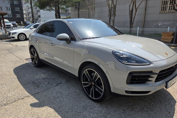 2021 Porsche Cayenne с пробегом 40 000 км
