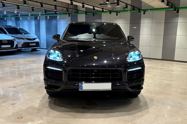 2020 Porsche Cayenne с пробегом 49 350 км