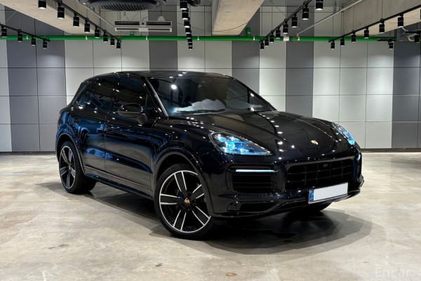 2020 Porsche Cayenne с пробегом 49 350 км