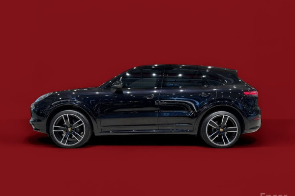 2020 Porsche Cayenne с пробегом 49 350 км