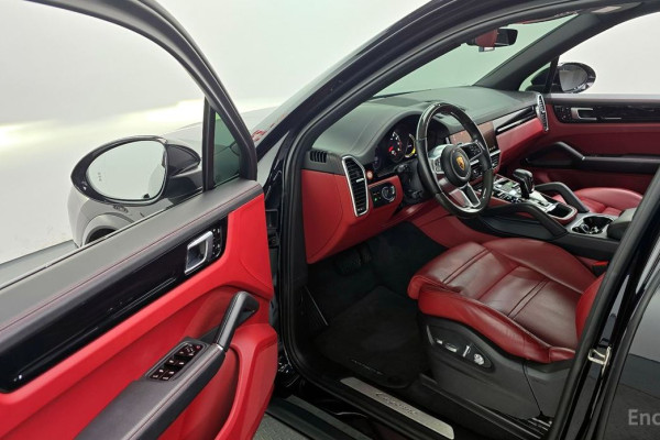 2021 Porsche Cayenne с пробегом 51 556 км