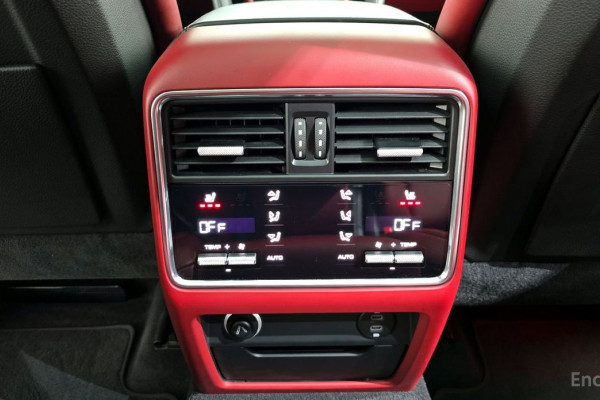 2021 Porsche Cayenne с пробегом 51 556 км