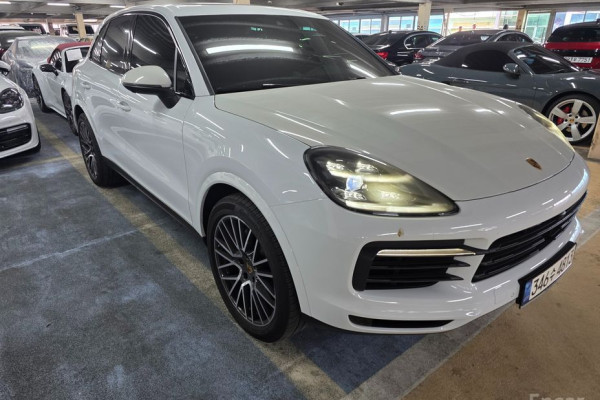 2021 Porsche Cayenne с пробегом 24 500 км