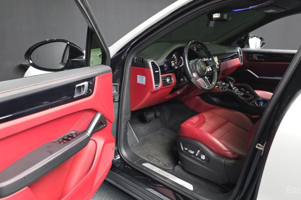 2021 Porsche Cayenne с пробегом 21 434 км