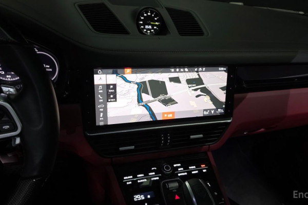 2021 Porsche Cayenne с пробегом 21 434 км