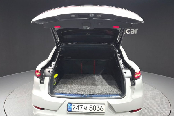 2021 Porsche Cayenne с пробегом 21 434 км