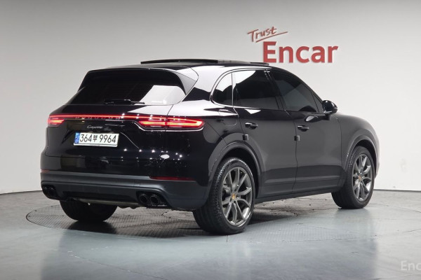 2021 Porsche Cayenne с пробегом 35 043 км