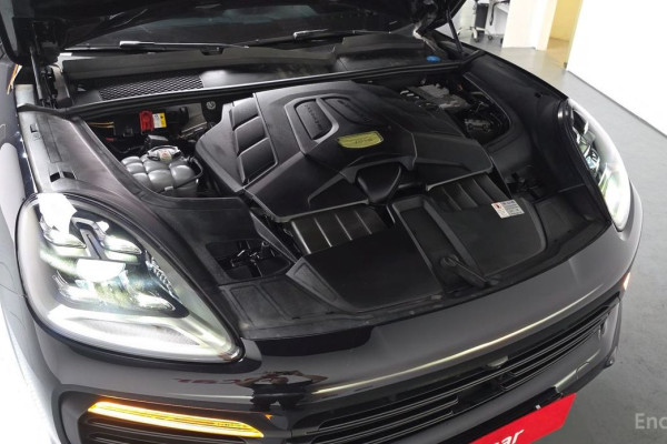 2021 Porsche Cayenne с пробегом 35 043 км