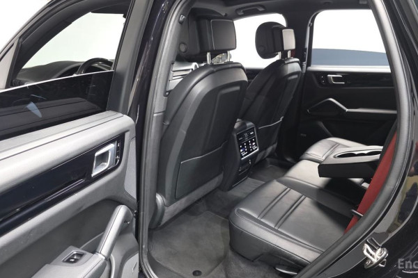2021 Porsche Cayenne с пробегом 35 043 км