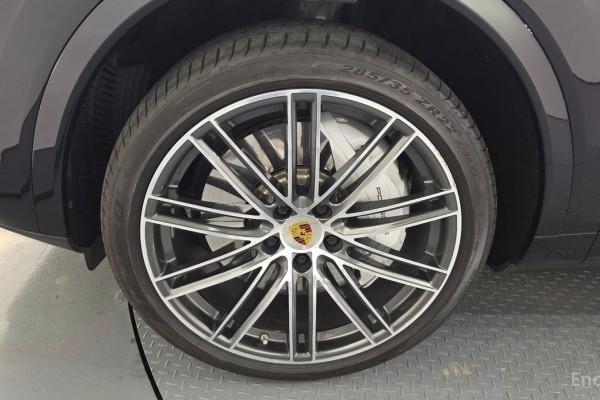 2020 Porsche Cayenne с пробегом 26 594 км