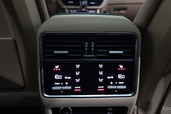 2020 Porsche Cayenne с пробегом 26 594 км