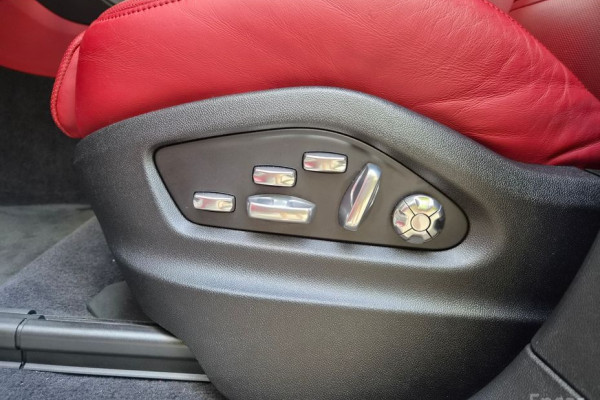 2020 Porsche Cayenne с пробегом 23 000 км