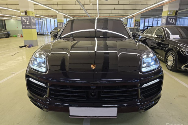 2020 Porsche Cayenne с пробегом 54 000 км