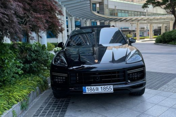 2021 Porsche Cayenne с пробегом 29 100 км