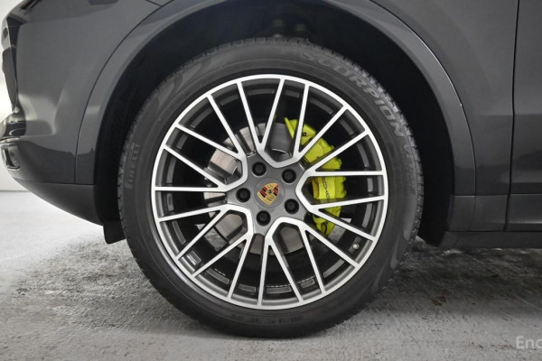 2020 Porsche Cayenne с пробегом 44 320 км