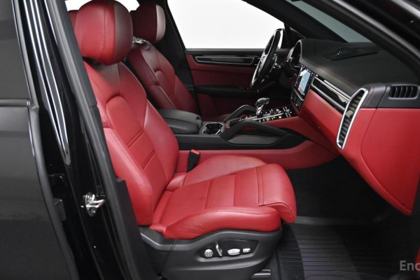 2020 Porsche Cayenne с пробегом 44 320 км