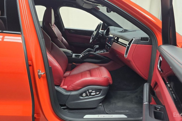 2020 Porsche Cayenne с пробегом 39 820 км