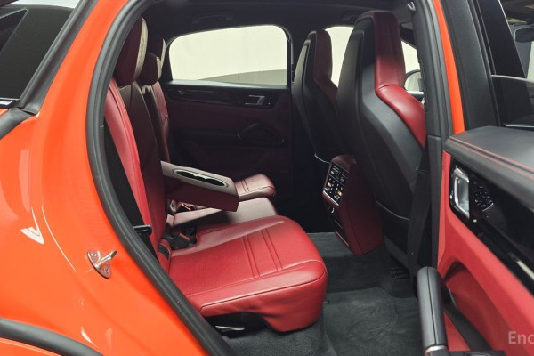 2020 Porsche Cayenne с пробегом 39 820 км