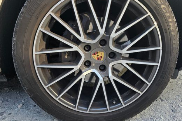 2019 Porsche Cayenne с пробегом 48 550 км