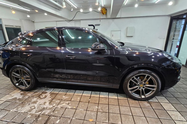 2021 Porsche Cayenne с пробегом 55 000 км