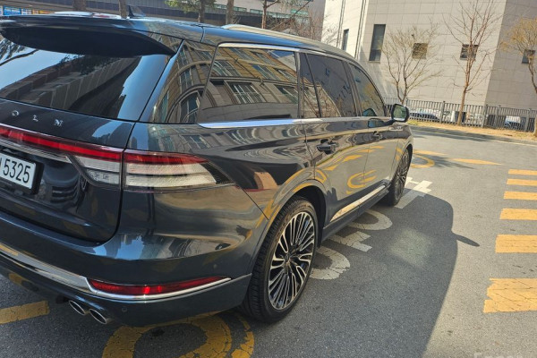 2020 Lincoln Aviator с пробегом 62 000 км