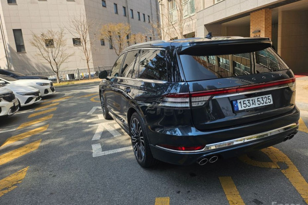 2020 Lincoln Aviator с пробегом 62 000 км