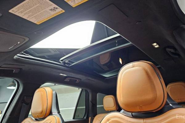 2023 Lincoln Aviator с пробегом 28 209 км