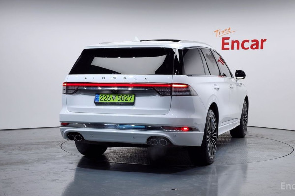 2023 Lincoln Aviator с пробегом 42 072 км