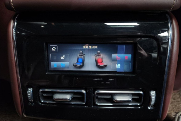 2023 Lincoln Aviator с пробегом 42 072 км