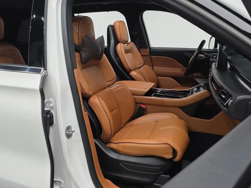 2023 Lincoln Aviator с пробегом 13 589 км