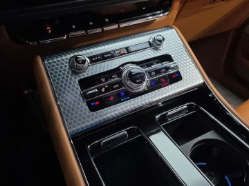 2023 Lincoln Aviator с пробегом 13 589 км
