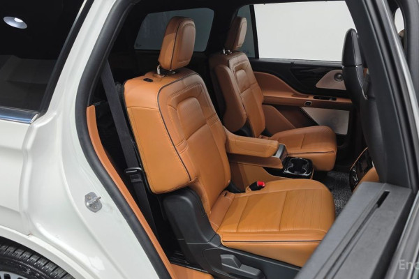 2023 Lincoln Aviator с пробегом 13 589 км