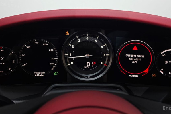 2020 Porsche 911 с пробегом 9 976 км