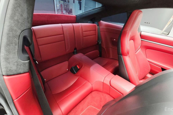 2020 Porsche 911 с пробегом 9 976 км