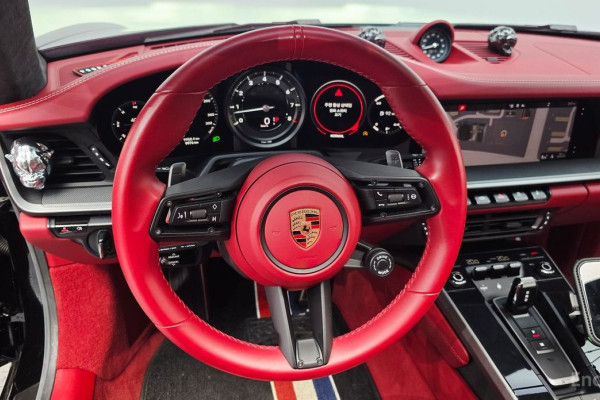 2020 Porsche 911 с пробегом 9 976 км