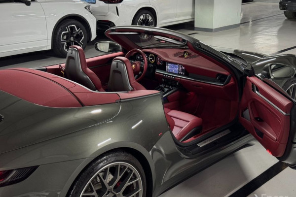 2021 Porsche 911 с пробегом 19 500 км