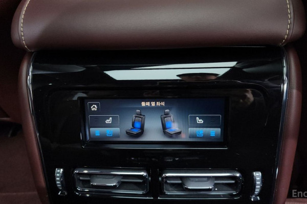 2021 Lincoln Aviator с пробегом 71 171 км