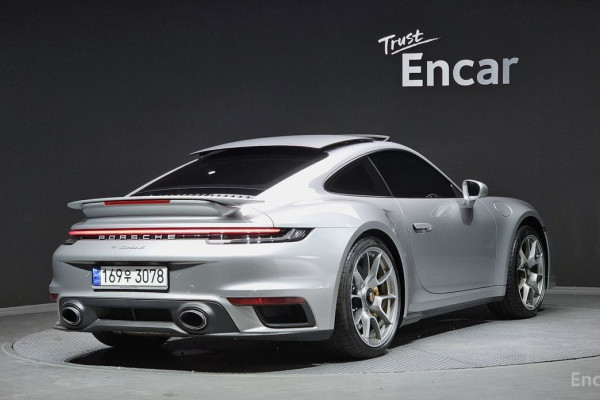 2023 Porsche 911 с пробегом 6 433 км