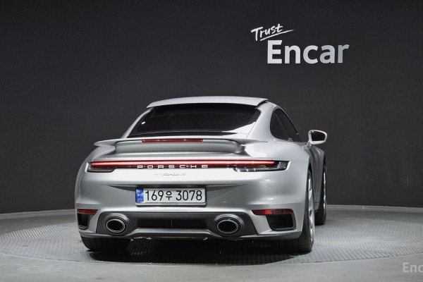 2023 Porsche 911 с пробегом 6 433 км